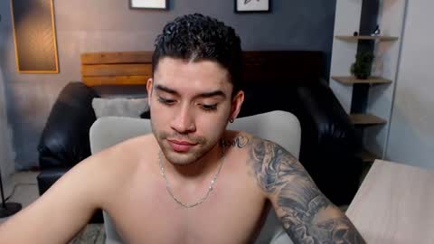 Snapshot of mike_montoya chatting on 20, 5, 2026 Mike Montoya online show from 20, 5, 2026