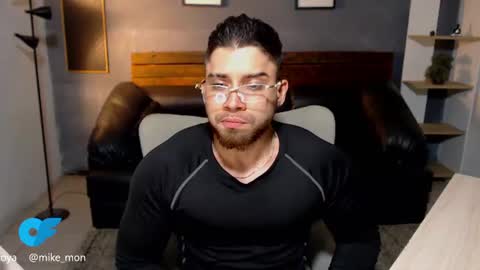 Snapshot of mike_montoya chatting on 26, 7, 2026 Mike Montoya online show from 26, 7, 2026