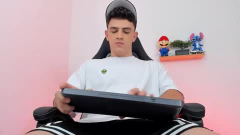 Mike Cooper online show from 5, 3, 2026