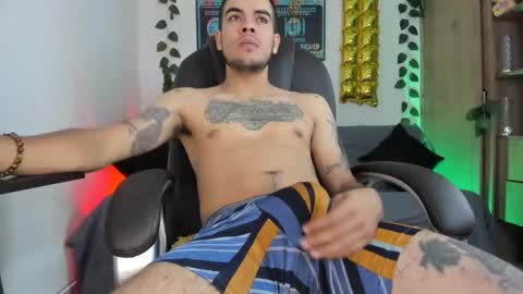 mikee_scooth online show from 19, 12, 2024