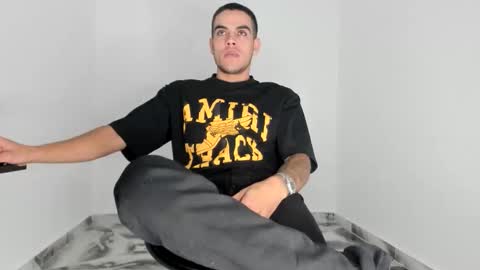 mikee_scooth online show from 13, 1, 2026