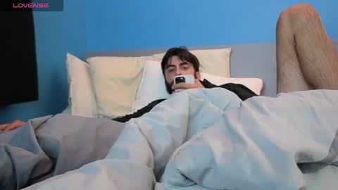 mikehawk1589 online show from 15, 10, 2025