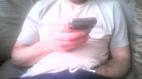 Snapshot of mikehockishuge9 chatting on 21, 6, 2026 mikehockishuge9 online show from 21, 6, 2026