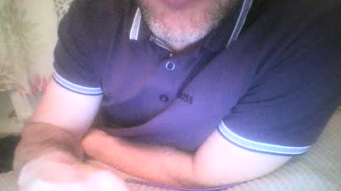 Snapshot of mikehockishuge9 chatting on 5, 7, 2026 mikehockishuge9 online show from 5, 7, 2026