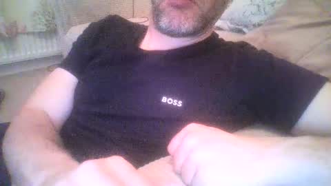 Snapshot of mikehockishuge9 chatting on 28, 7, 2026 mikehockishuge9 online show from 28, 7, 2026