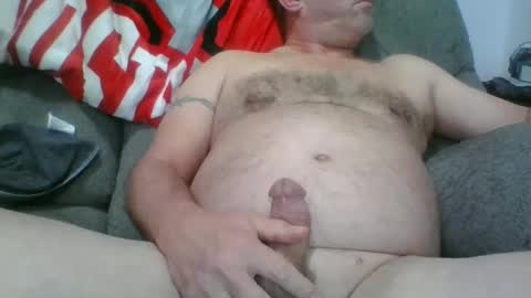 Snapshot of mikes6inch chatting on 5, 2, 2025 mikes6inch online show from 5, 2, 2025