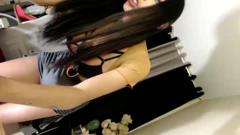 Snapshot of mikeyalawi03 chatting on 24, 2, 2025 Mistress MikeyAlawi online show from 24, 2, 2025