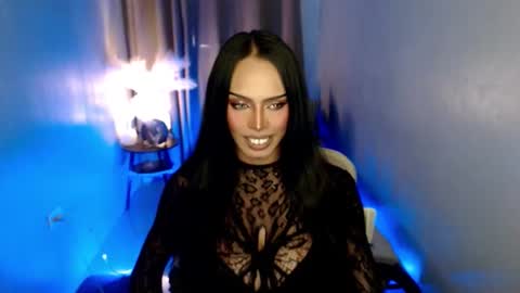 Mistress MikeyAlawi online show from 3, 2, 2026