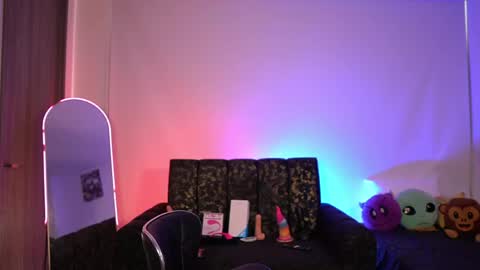 Snapshot of mikeymorningstar chatting on 22, 4, 2026 mikeymorningstar online show from 22, 4, 2026