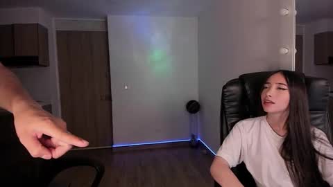 Snapshot of mikeyvioleta chatting on 10, 10, 2025 VIOLETAMIKE online show from 10, 10, 2025