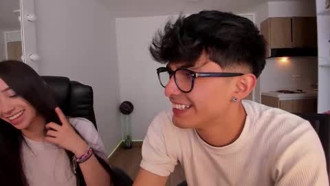 Snapshot of mikeyvioleta chatting on 12, 10, 2025 VIOLETAMIKE online show from 12, 10, 2025