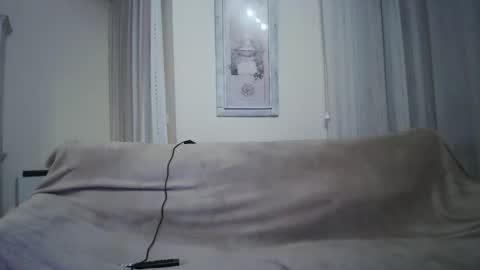 miki234809581 online show from 26, 11, 2025