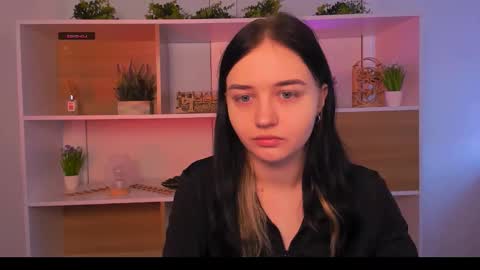 miki_ti online show from 25, 10, 2025