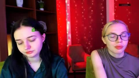 miki_ti online show from 5, 12, 2025