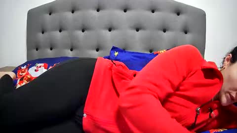 Mikyloveu online show from 29, 12, 2024