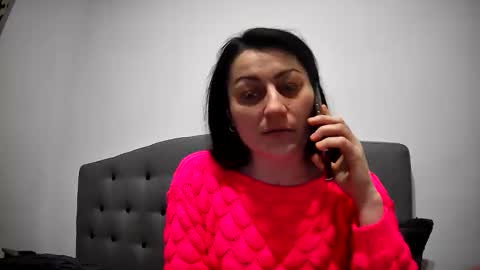 Mikyloveu online show from 15, 2, 2026