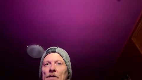 Snapshot of mil8207 chatting on 16, 11, 2025 mil8207 online show from 16, 11, 2025