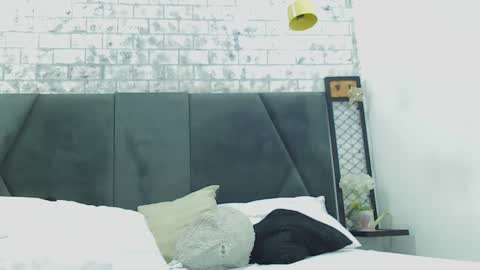 mila_adamss online show from 12, 1, 2025