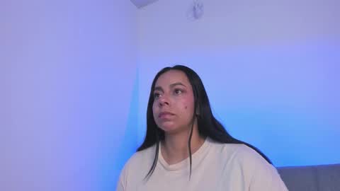 mila  online show from 20, 12, 2025