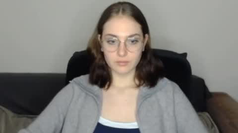 Snapshot of mila_keyy chatting on 26, 4, 2026 mila_keyy online show from 26, 4, 2026