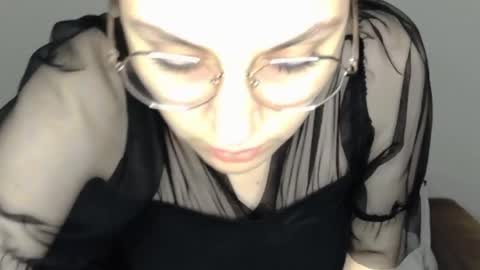 Snapshot of mila_keyy chatting on 13, 5, 2026 mila_keyy online show from 13, 5, 2026