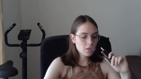 Snapshot of mila_keyy chatting on 6, 6, 2026 mila_keyy online show from 6, 6, 2026