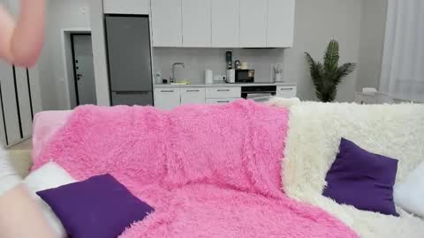 Lilli online show from 4, 12, 2025