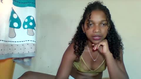 mila_lunah online show from 26, 3, 2026