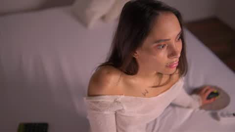 Snapshot of mila_may_ chatting on 28, 2, 2025 mila may online show from 28, 2, 2025