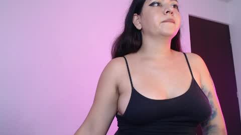 mila_phoenix online show from 24, 4, 2026