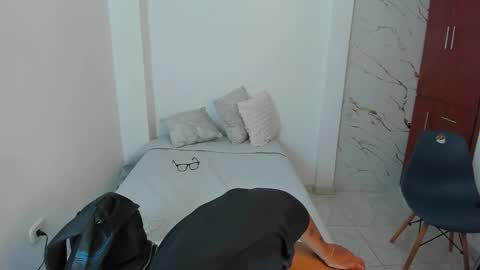 Snapshot of mila_rose1 chatting on 4, 3, 2026 martina online show from 4, 3, 2026