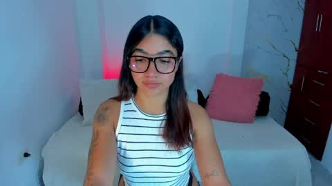 martina online show from 22, 4, 2026