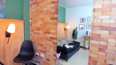 Mila and samy online show from 11, 9, 2025