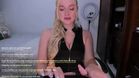 Mila online show from 1, 12, 2025