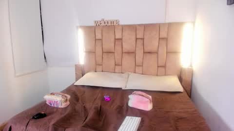 Mila  online show from 20, 2, 2026