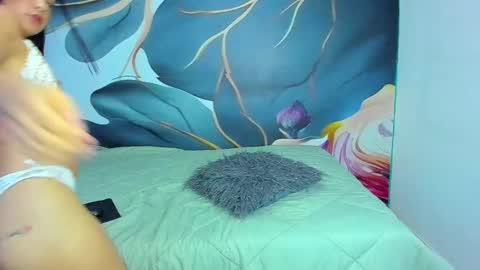 Mila online show from 20, 12, 2024