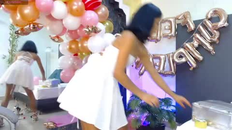 Snapshot of milaa_star chatting on 9, 5, 2026 milaa_star online show from 9, 5, 2026