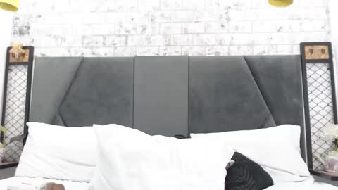 Snapshot of milaaadams chatting on 12, 3, 2025 mila online show from 12, 3, 2025