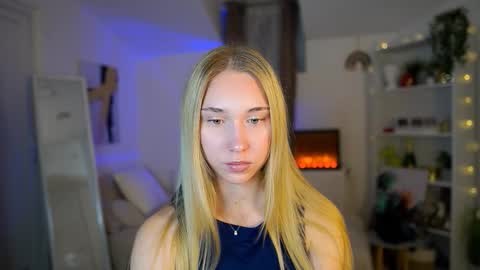 MilaBunny1 online show from 13, 2, 2026