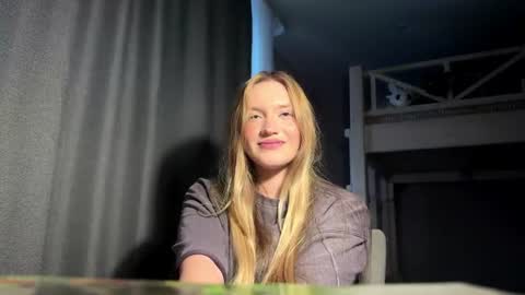 Snapshot of milacrummell chatting on 17, 6, 2026 Haley online show from 17, 6, 2026