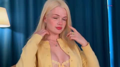 Miss Cutie online show from 4, 5, 2026