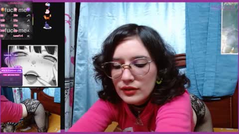 Snapshot of milalunala chatting on 22, 2, 2025 Mila-Lunala online show from 22, 2, 2025
