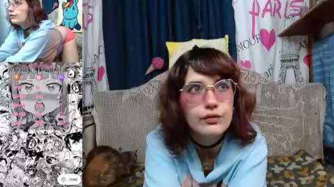 Snapshot of milalunala chatting on 4, 10, 2025 Mila-Lunala online show from 4, 10, 2025