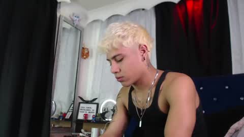 Snapshot of milan_anxel chatting on 17, 7, 2026 Milan Anxel online show from 17, 7, 2026