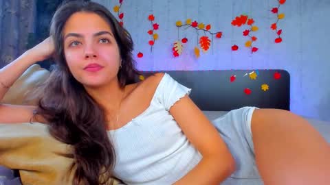 Milana online show from 27, 10, 2025