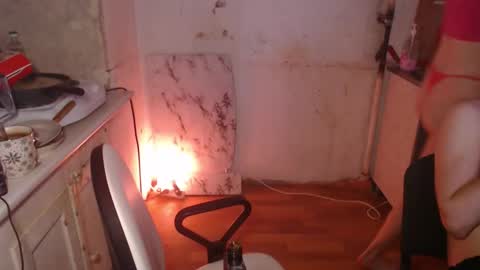 Snapshot of milana_sexwife chatting on 1, 11, 2025 Dan and Milana online show from 1, 11, 2025