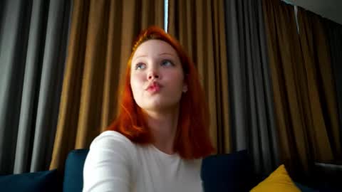 Snapshot of milana_sins chatting on 2, 10, 2025 Remy online show from 2, 10, 2025