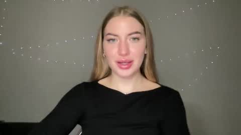 Milana online show from 27, 12, 2024