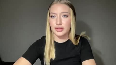 Milana online show from 17, 1, 2025