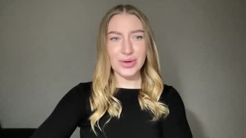 Milana online show from 26, 1, 2025